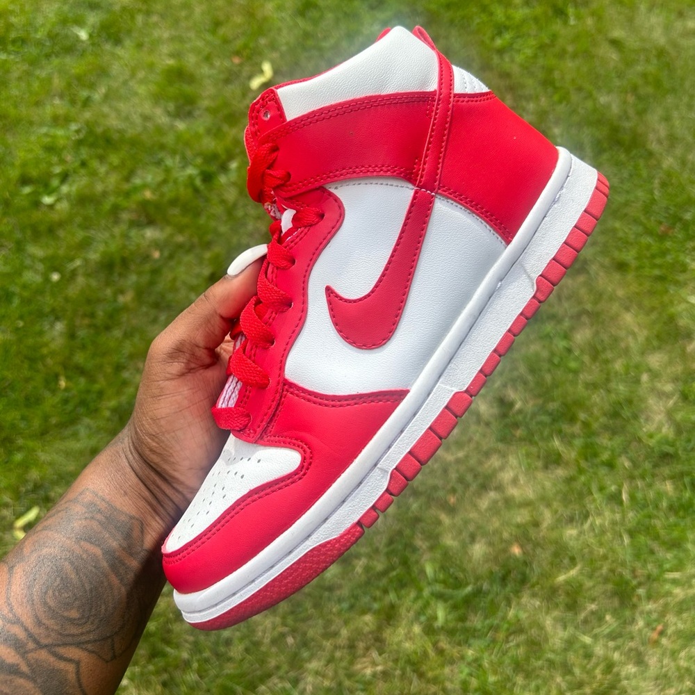 Dunk High
